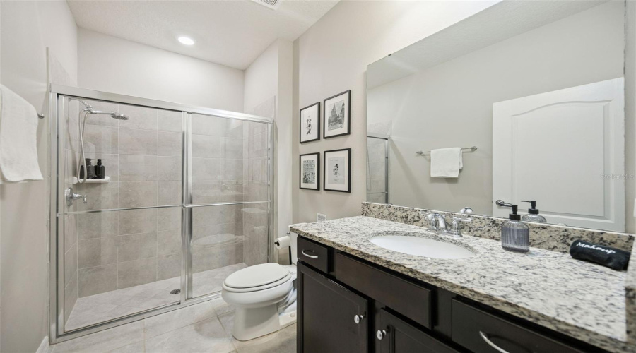 Davenport, Florida 33837, 5 Bedroom Bedrooms, ,4 Bathroombathrooms,Residential,For Sale,Oakmoss,0,Mfro6448281