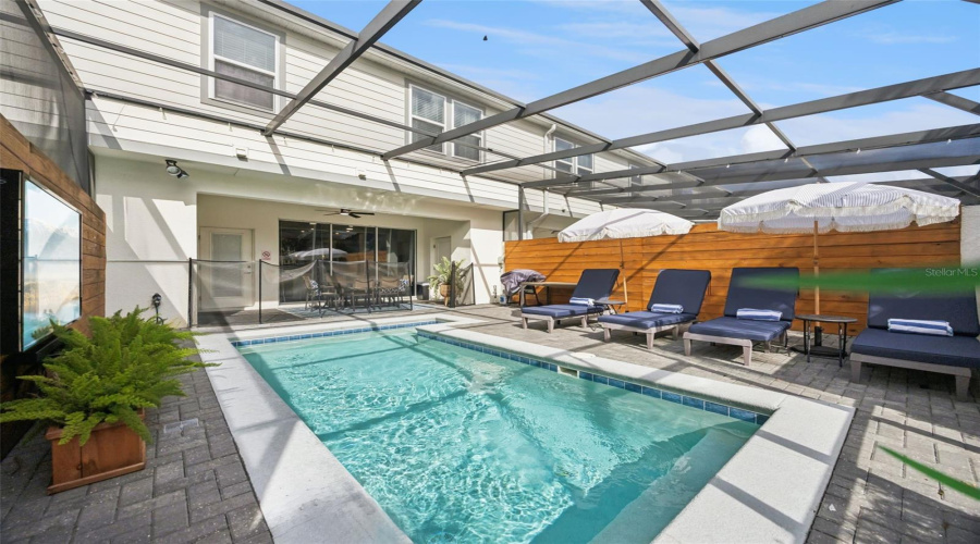 Davenport, Florida 33837, 5 Bedroom Bedrooms, ,4 Bathroombathrooms,Residential,For Sale,Oakmoss,0,Mfro6448281
