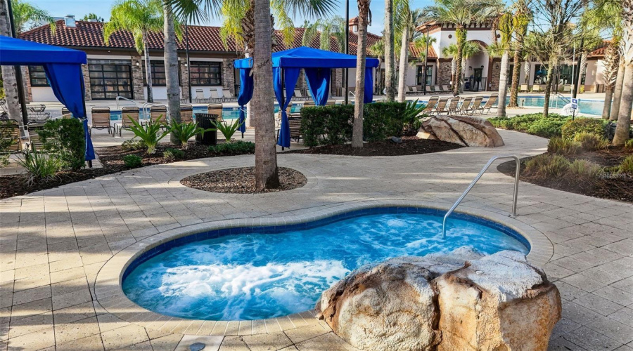 Davenport, Florida 33837, 5 Bedroom Bedrooms, ,4 Bathroombathrooms,Residential,For Sale,Oakmoss,0,Mfro6448281