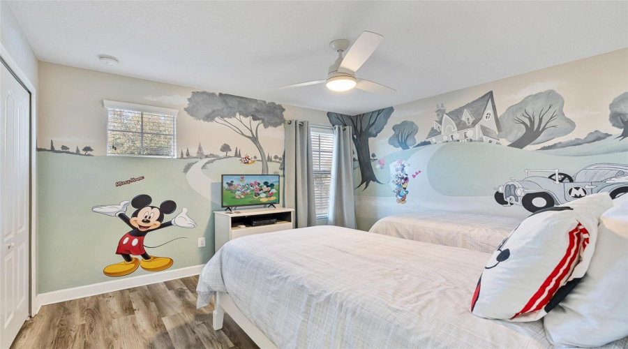 Kissimmee, Florida 34747, 5 Bedroom Bedrooms, ,5 Bathroombathrooms,Residential,For Sale,Buccaneer Palm,0,Mfro6446531