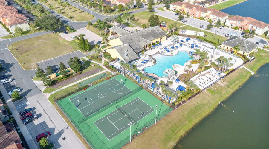 Kissimmee, Florida 34747, 5 Bedroom Bedrooms, ,5 Bathroombathrooms,Residential,For Sale,Buccaneer Palm,0,Mfro6446531