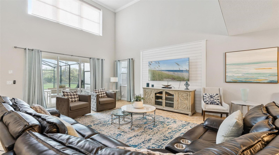 Kissimmee, Florida 34747, 5 Bedroom Bedrooms, ,5 Bathroombathrooms,Residential,For Sale,Buccaneer Palm,0,Mfro6446531