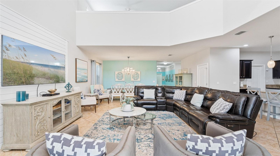 Kissimmee, Florida 34747, 5 Bedroom Bedrooms, ,5 Bathroombathrooms,Residential,For Sale,Buccaneer Palm,0,Mfro6446531