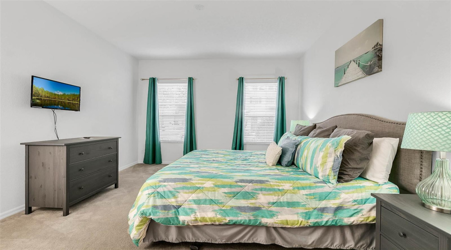 Kissimmee, Florida 34747, 3 Bedroom Bedrooms, ,2 Bathroombathrooms,Residential,For Sale,Velleux,0,Mfro6448060
