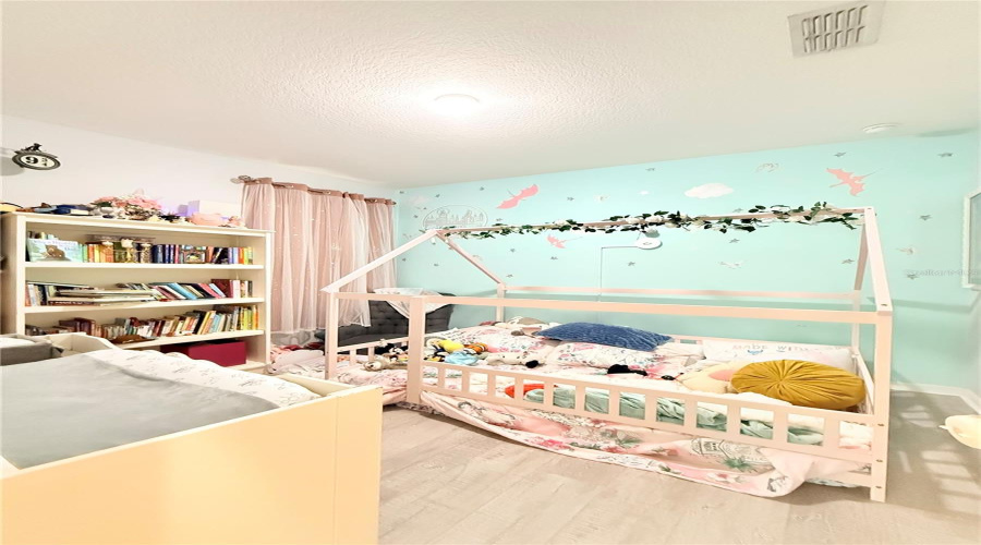 Davenport, Florida 33837, 3 Bedroom Bedrooms, ,2 Bathroombathrooms,Residential,For Sale,Bridgeford Crossing,0,Mfrs5159154