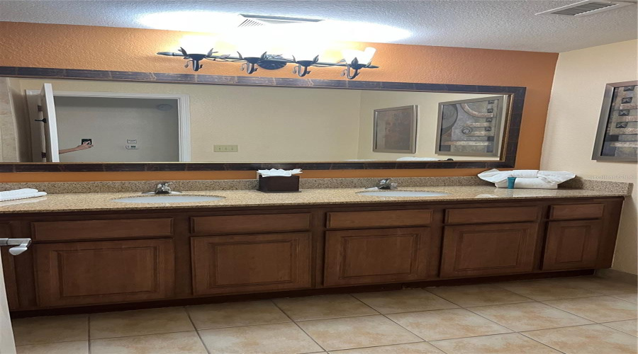 Orlando, Florida 32821, 3 Bedroom Bedrooms, ,2 Bathroombathrooms,Residential,For Sale,Floridays Resort,0,Mfro6429245