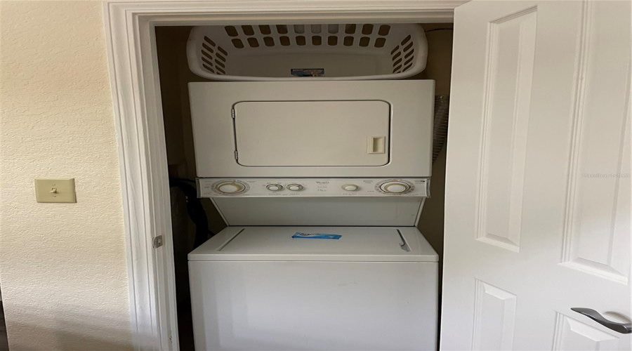 Orlando, Florida 32821, 3 Bedroom Bedrooms, ,2 Bathroombathrooms,Residential,For Sale,Floridays Resort,0,Mfro6429245