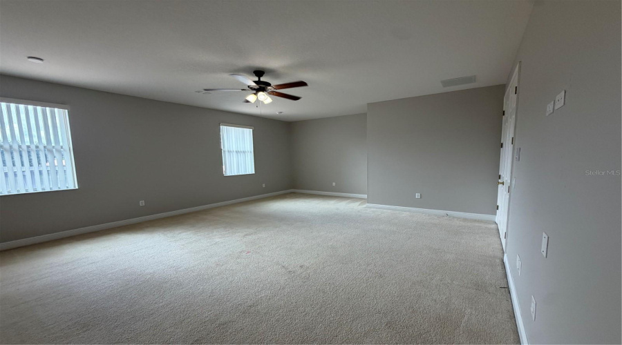 Kissimmee, Florida 34746, 5 Bedroom Bedrooms, ,4 Bathroombathrooms,Residential,For Sale,Eagle Isles,0,Mfrs5158740