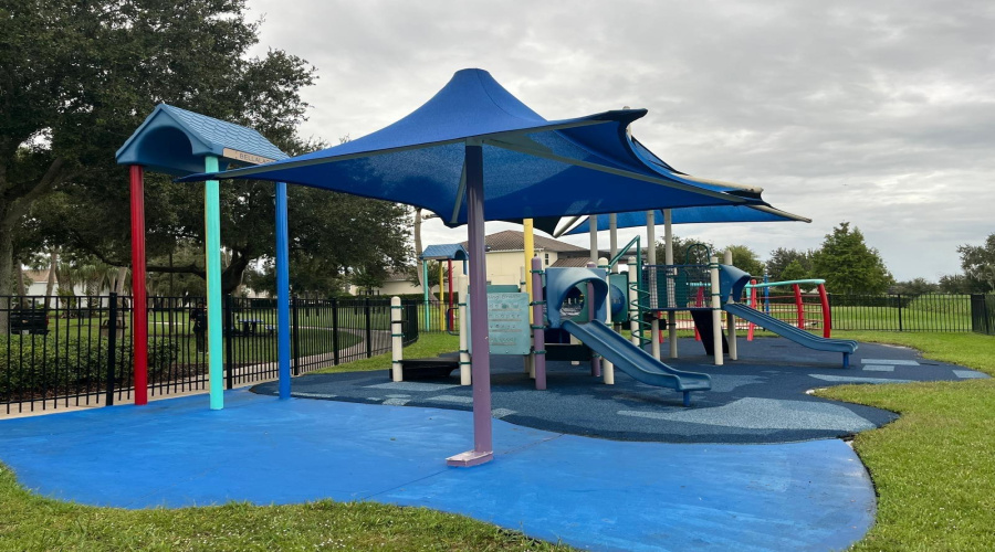 Kissimmee, Florida 34746, 5 Bedroom Bedrooms, ,4 Bathroombathrooms,Residential,For Sale,Eagle Isles,0,Mfrs5158740