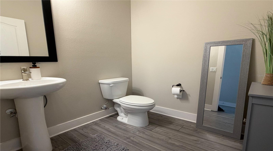 Kissimmee, Florida 34747, 3 Bedroom Bedrooms, ,2 Bathroombathrooms,Residential,For Sale,Delwin,0,Mfro6447479