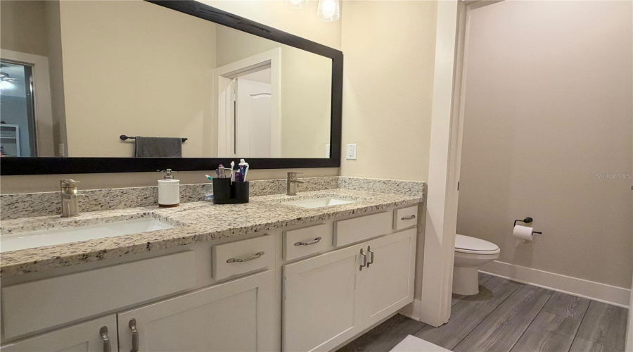 Kissimmee, Florida 34747, 3 Bedroom Bedrooms, ,2 Bathroombathrooms,Residential,For Sale,Delwin,0,Mfro6447479