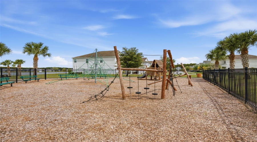 Kissimmee, Florida 34746, 3 Bedroom Bedrooms, ,2 Bathroombathrooms,Residential,For Sale,Tribute,0,Mfra4708646