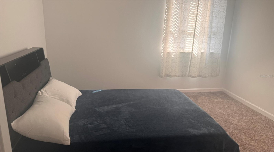 Davenport, Florida 33896, 4 Bedroom Bedrooms, ,3 Bathroombathrooms,Residential,For Sale,Nine Iron,0,Mfrs5159156