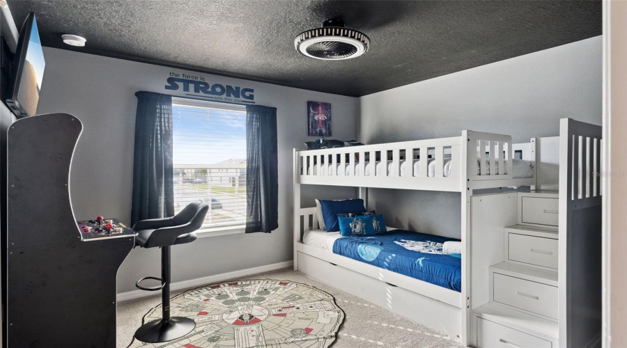 Davenport, Florida 33837, 5 Bedroom Bedrooms, ,4 Bathroombathrooms,Residential,For Sale,Oakmoss,0,Mfro6447952