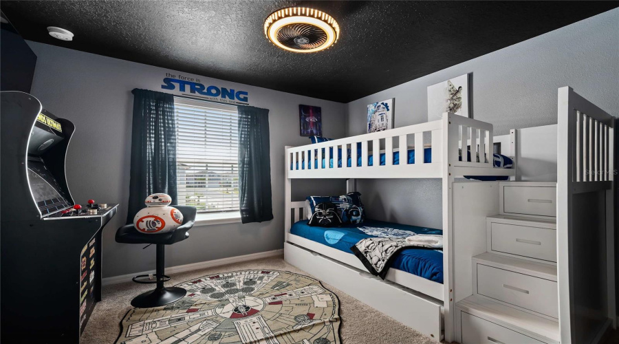 Davenport, Florida 33837, 5 Bedroom Bedrooms, ,4 Bathroombathrooms,Residential,For Sale,Oakmoss,0,Mfro6447952