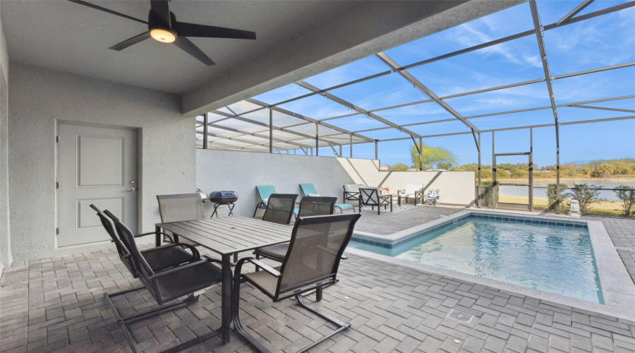 Davenport, Florida 33837, 5 Bedroom Bedrooms, ,4 Bathroombathrooms,Residential,For Sale,Oakmoss,0,Mfro6447952