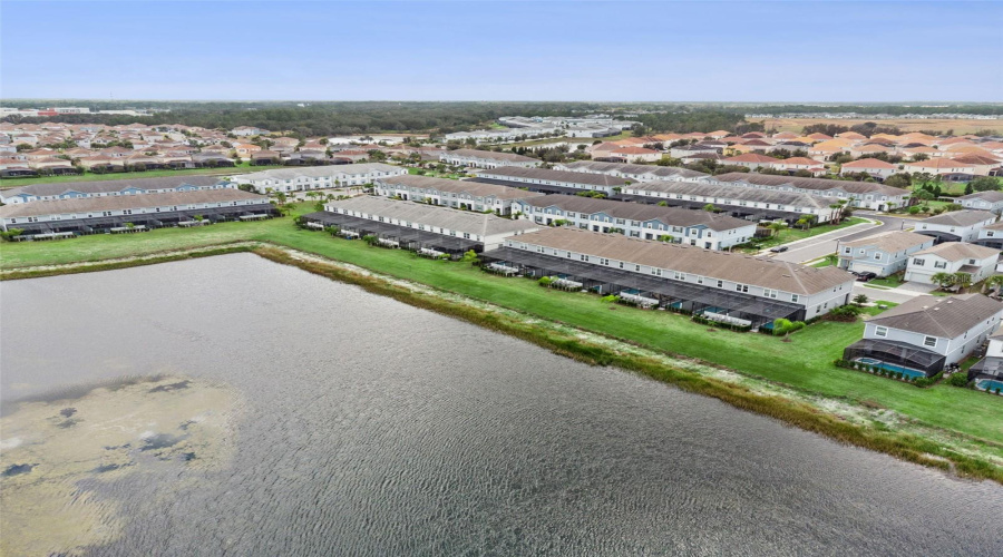Davenport, Florida 33837, 5 Bedroom Bedrooms, ,4 Bathroombathrooms,Residential,For Sale,Oakmoss,0,Mfro6447952