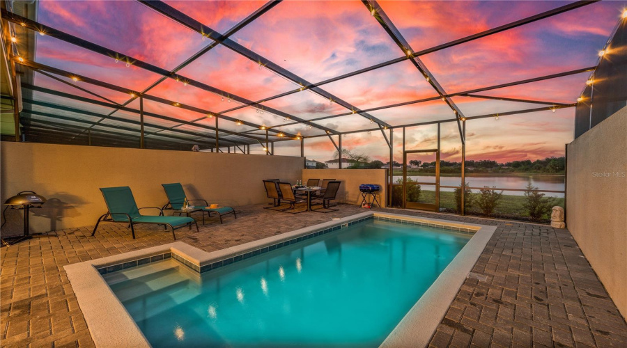Davenport, Florida 33837, 5 Bedroom Bedrooms, ,4 Bathroombathrooms,Residential,For Sale,Oakmoss,0,Mfro6447952