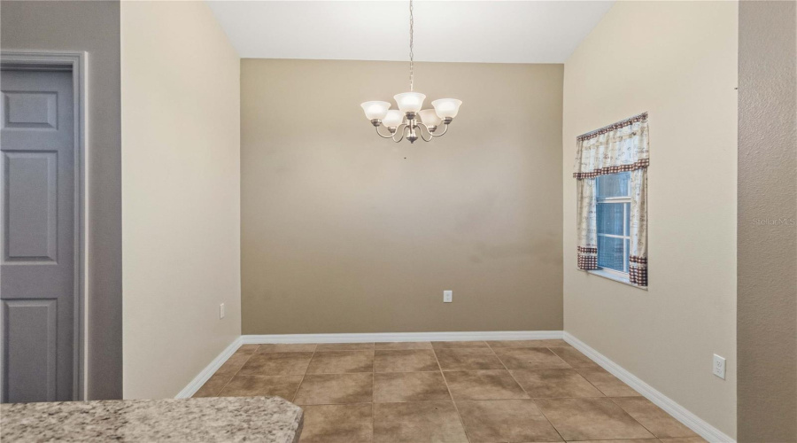 Kitchen Nook/Dining Room