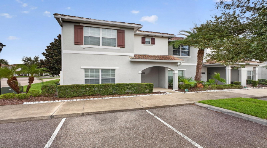 Kissimmee, Florida 34746, 5 Bedroom Bedrooms, ,4 Bathroombathrooms,Residential,For Sale,Brier Rose,0,Mfro6446637