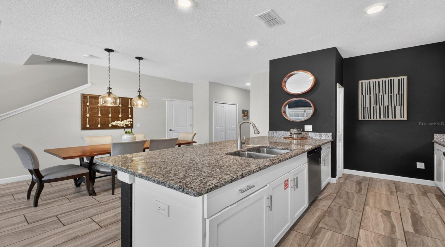 Kissimmee, Florida 34746, 5 Bedroom Bedrooms, ,4 Bathroombathrooms,Residential,For Sale,Brier Rose,0,Mfro6446637