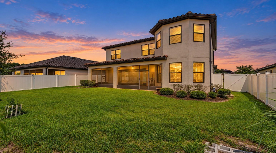 Kissimmee, Florida 34746, 4 Bedroom Bedrooms, ,3 Bathroombathrooms,Residential,For Sale,Carrick Bend,0,Mfrtb8542890