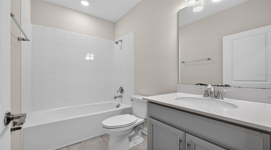 Kissimmee, Florida 34746, 4 Bedroom Bedrooms, ,3 Bathroombathrooms,Residential,For Sale,Title,0,Mfro6415126
