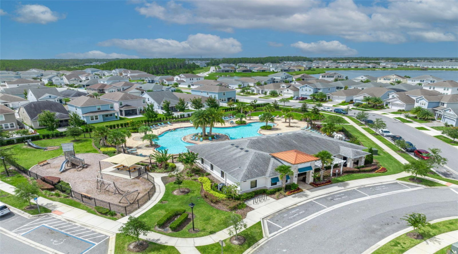 Kissimmee, Florida 34746, 4 Bedroom Bedrooms, ,3 Bathroombathrooms,Residential,For Sale,Title,0,Mfro6415126