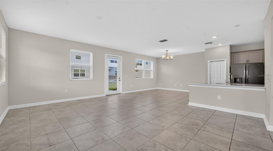 Kissimmee, Florida 34746, 4 Bedroom Bedrooms, ,3 Bathroombathrooms,Residential,For Sale,Title,0,Mfro6415126