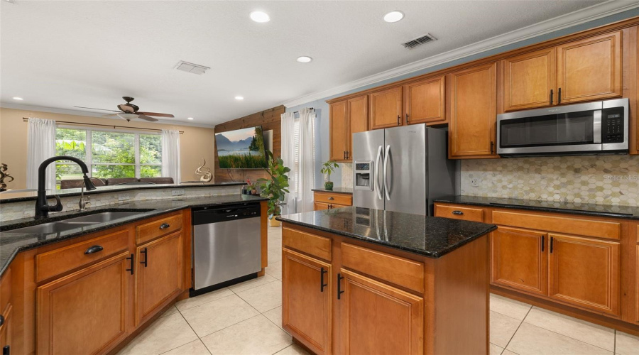Kissimmee, Florida 34746, 4 Bedroom Bedrooms, ,3 Bathroombathrooms,Residential,For Sale,Eagle Isle,0,Mfrs5158737