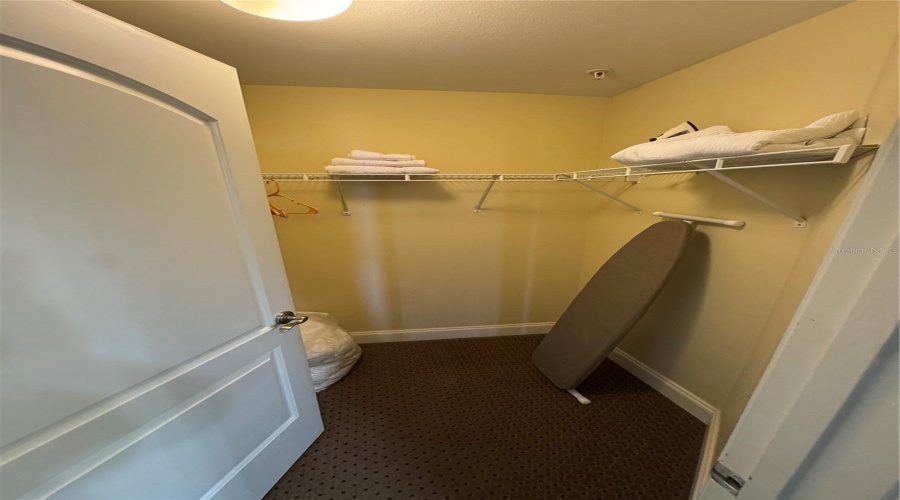 Orlando, Florida 32821, 2 Bedroom Bedrooms, ,2 Bathroombathrooms,Residential,For Sale,Blue Heron Beach,0,Mfro6445396