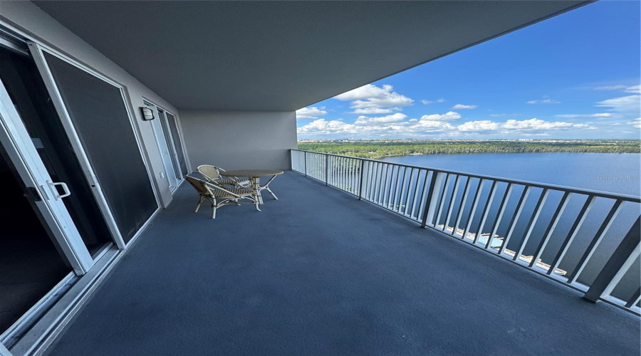 Orlando, Florida 32821, 2 Bedroom Bedrooms, ,2 Bathroombathrooms,Residential,For Sale,Blue Heron Beach,0,Mfro6445396