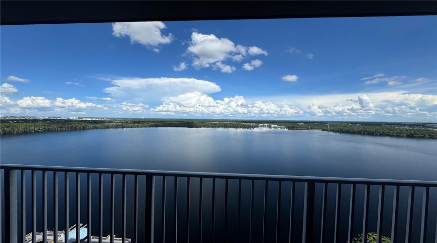 Orlando, Florida 32821, 2 Bedroom Bedrooms, ,2 Bathroombathrooms,Residential,For Sale,Blue Heron Beach,0,Mfro6445396