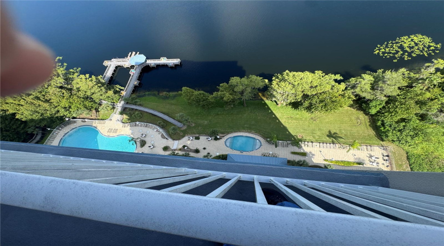 Orlando, Florida 32821, 2 Bedroom Bedrooms, ,2 Bathroombathrooms,Residential,For Sale,Blue Heron Beach,0,Mfro6445396
