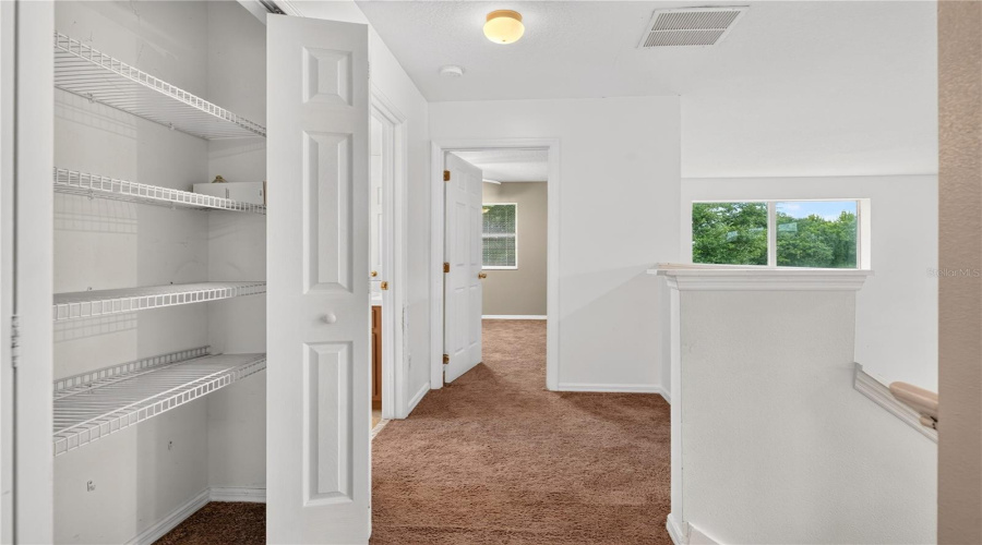 Kissimmee, Florida 34746, 4 Bedroom Bedrooms, ,2 Bathroombathrooms,Residential,For Sale,Sweetspire Cir,0,Mfro6448290