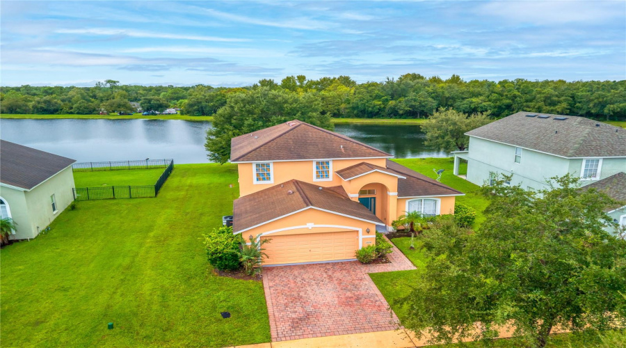 Kissimmee, Florida 34746, 4 Bedroom Bedrooms, ,2 Bathroombathrooms,Residential,For Sale,Sweetspire Cir,0,Mfro6448290