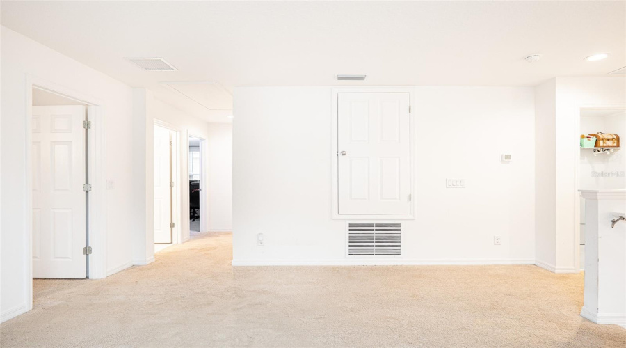 Davenport, Florida 33837, 4 Bedroom Bedrooms, ,2 Bathroombathrooms,Residential,For Sale,Island Slough,0,Mfro6447998