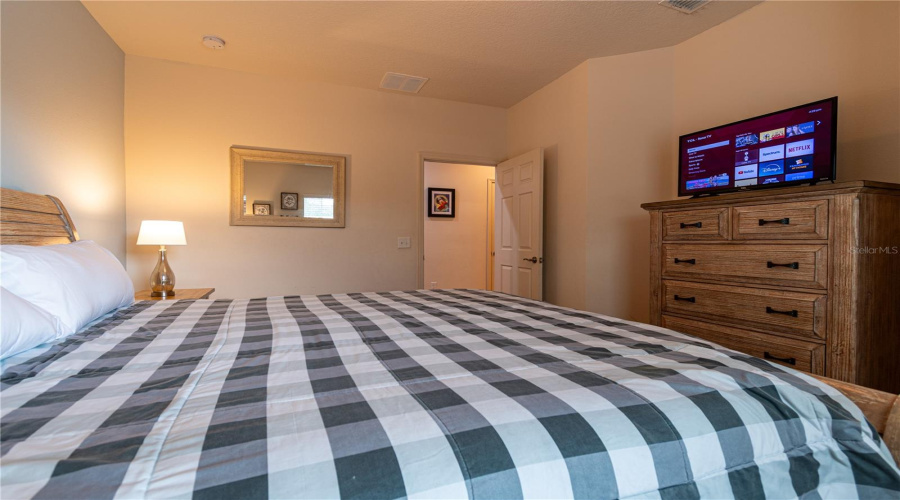 Kissimmee, Florida 34747, 3 Bedroom Bedrooms, ,2 Bathroombathrooms,Residential,For Sale,Shine,0,Mfro6447891