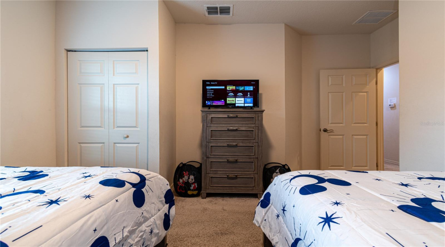 Kissimmee, Florida 34747, 3 Bedroom Bedrooms, ,2 Bathroombathrooms,Residential,For Sale,Shine,0,Mfro6447891