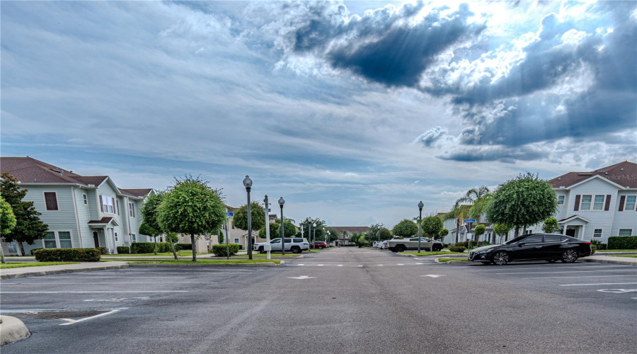 Kissimmee, Florida 34747, 3 Bedroom Bedrooms, ,2 Bathroombathrooms,Residential,For Sale,Shine,0,Mfro6447891