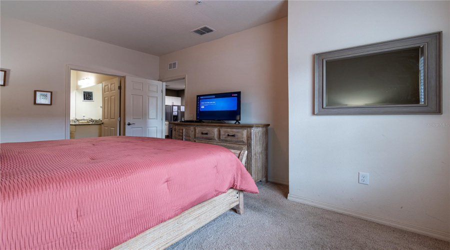 Kissimmee, Florida 34747, 3 Bedroom Bedrooms, ,2 Bathroombathrooms,Residential,For Sale,Shine,0,Mfro6447891