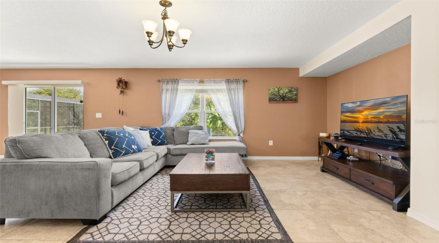 Kissimmee, Florida 34746, 4 Bedroom Bedrooms, ,2 Bathroombathrooms,Residential,For Sale,Boating,0,Mfrs5157912