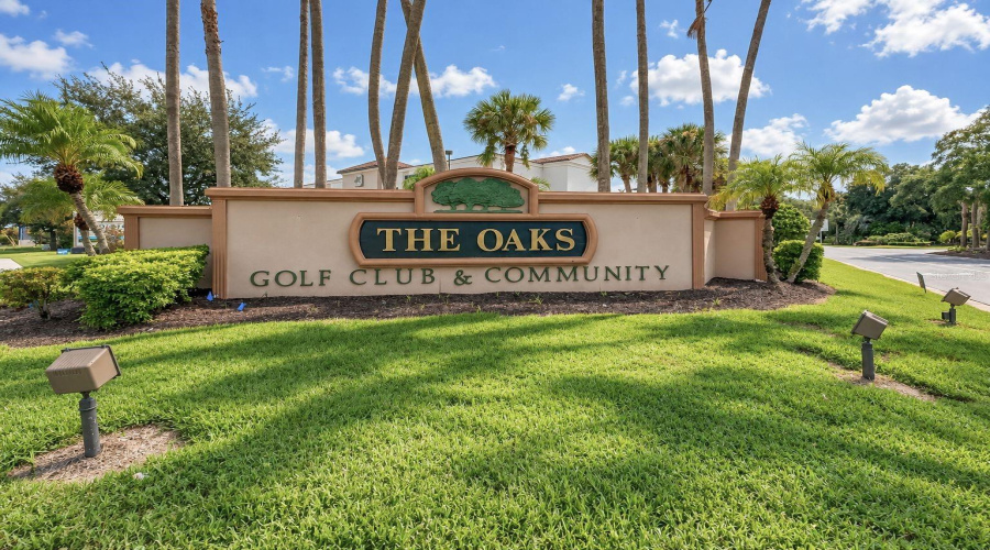 Kissimmee, Florida 34746, 4 Bedroom Bedrooms, ,2 Bathroombathrooms,Residential,For Sale,Boating,0,Mfrs5157912