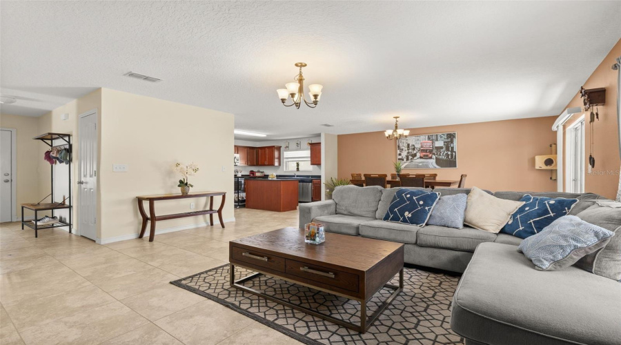 Kissimmee, Florida 34746, 4 Bedroom Bedrooms, ,2 Bathroombathrooms,Residential,For Sale,Boating,0,Mfrs5157912