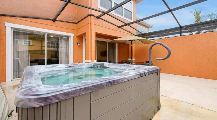 Kissimmee, Florida 34746, 2 Bedroom Bedrooms, ,2 Bathroombathrooms,Residential,For Sale,Roadster,0,Mfro6448098