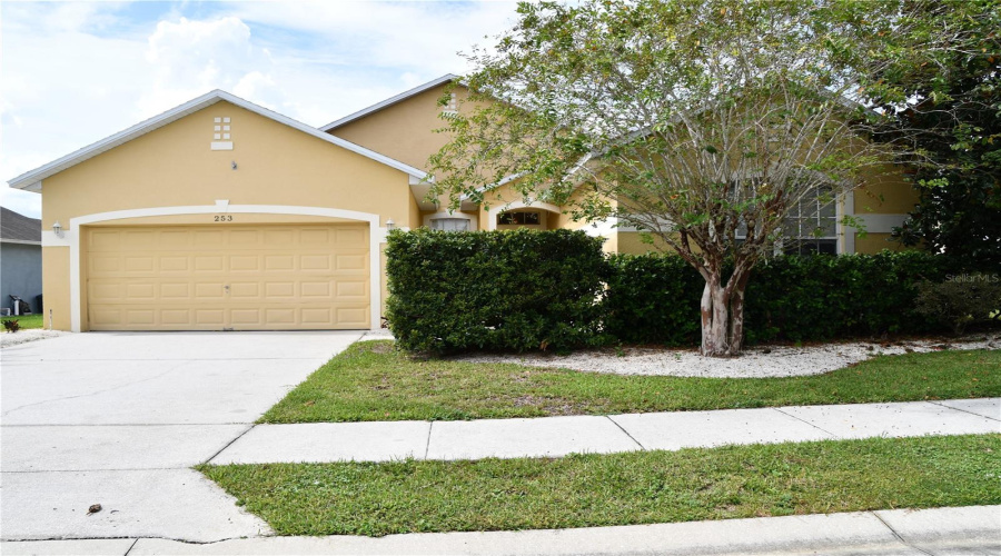 Davenport, Florida 33837, 4 Bedroom Bedrooms, ,3 Bathroombathrooms,Residential,For Sale,Wildflower,0,Mfrs5158588