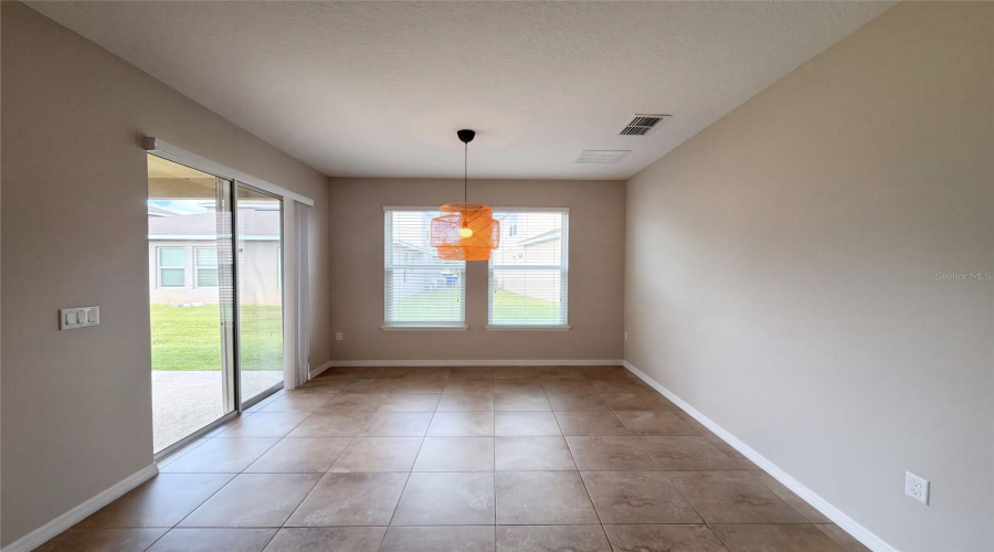 Kissimmee, Florida 34746, 3 Bedroom Bedrooms, ,2 Bathroombathrooms,Residential,For Sale,Commander,0,Mfro6448694