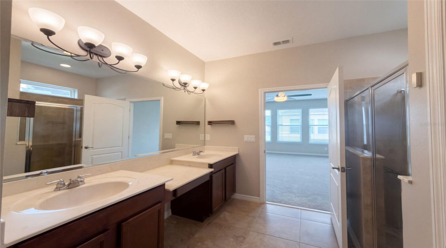 Kissimmee, Florida 34746, 3 Bedroom Bedrooms, ,2 Bathroombathrooms,Residential,For Sale,Commander,0,Mfro6448694