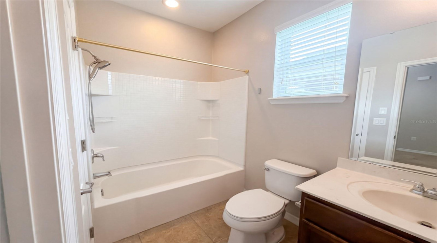 Kissimmee, Florida 34746, 3 Bedroom Bedrooms, ,2 Bathroombathrooms,Residential,For Sale,Commander,0,Mfro6448694