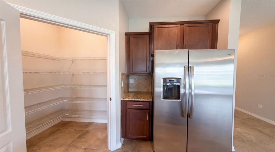 Kissimmee, Florida 34746, 3 Bedroom Bedrooms, ,2 Bathroombathrooms,Residential,For Sale,Commander,0,Mfro6448694